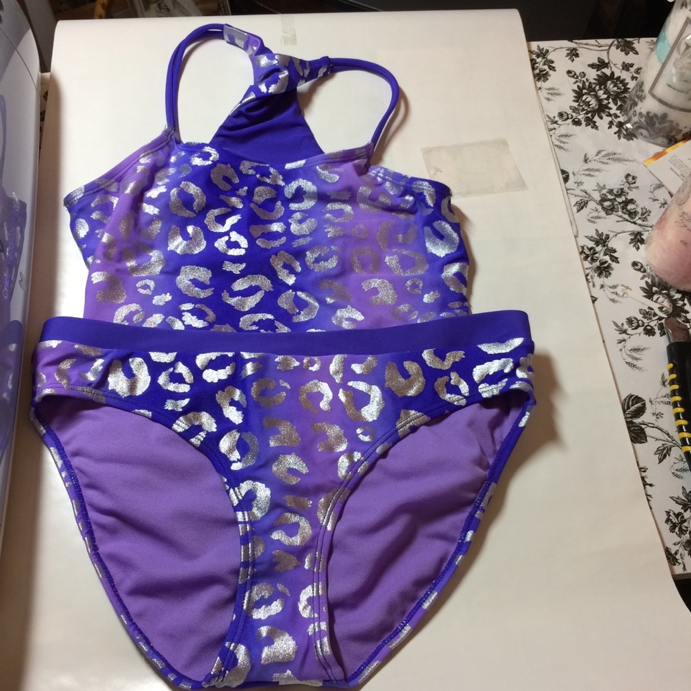 NWT girls 2 piece crisscrossed back  bathing suit